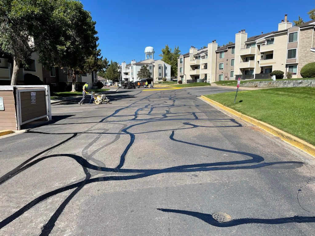 Asphalt Crack Sealing Asphalt Crack Sealing