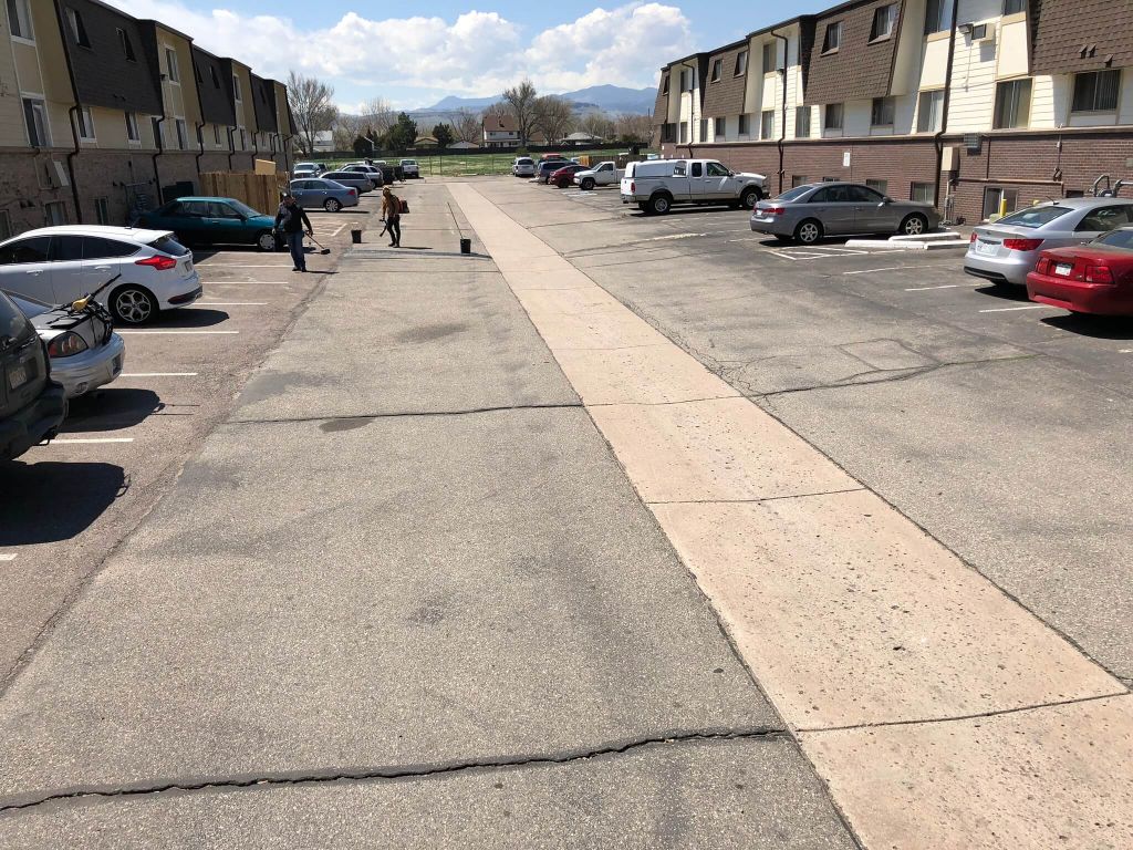 Asphalt Crack Sealing